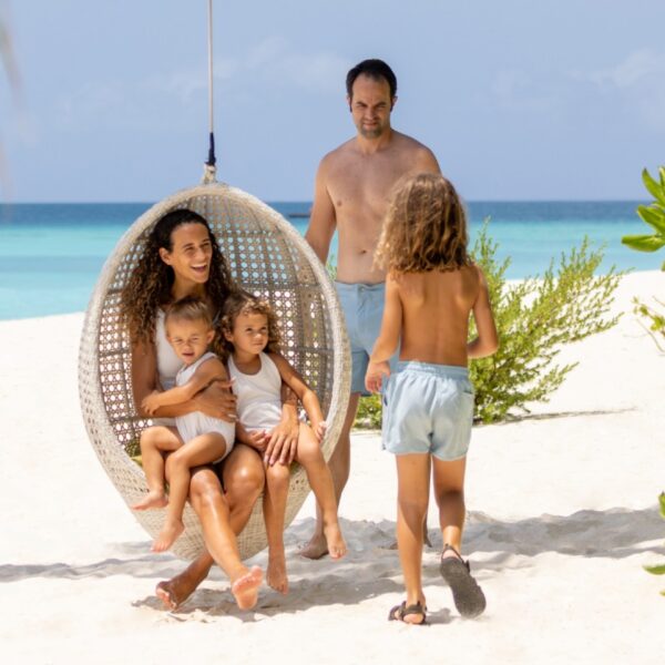 luxury-family-holiday-offer-maldives