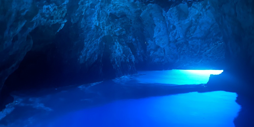 blue-cave-vis-croatia