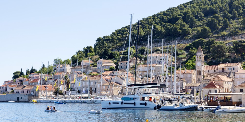 harbour-vis-island