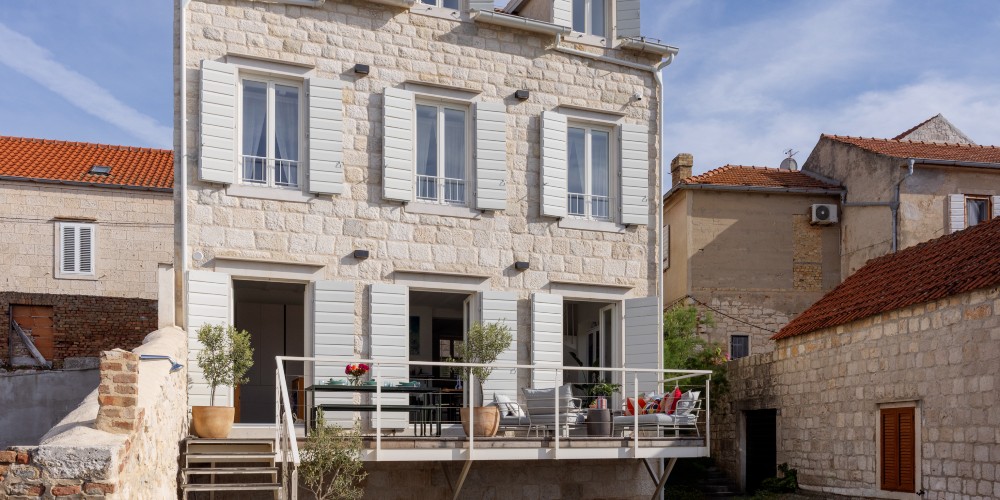 villa-rosemar-vis-island-croatia-family-holiday