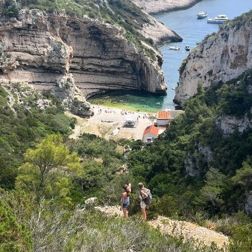 stivina-beach-croatia-family-holiday