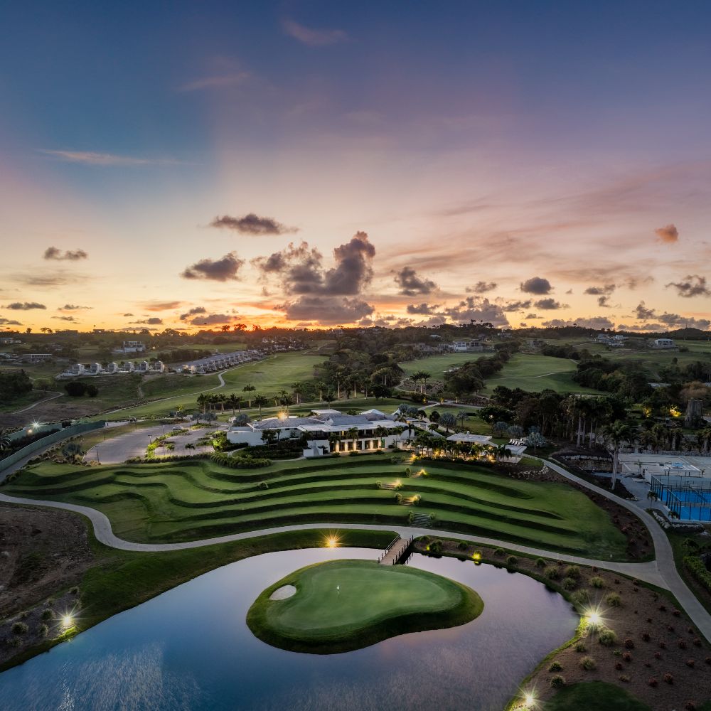 apes-hill-barbados-golf-course-19th-hole