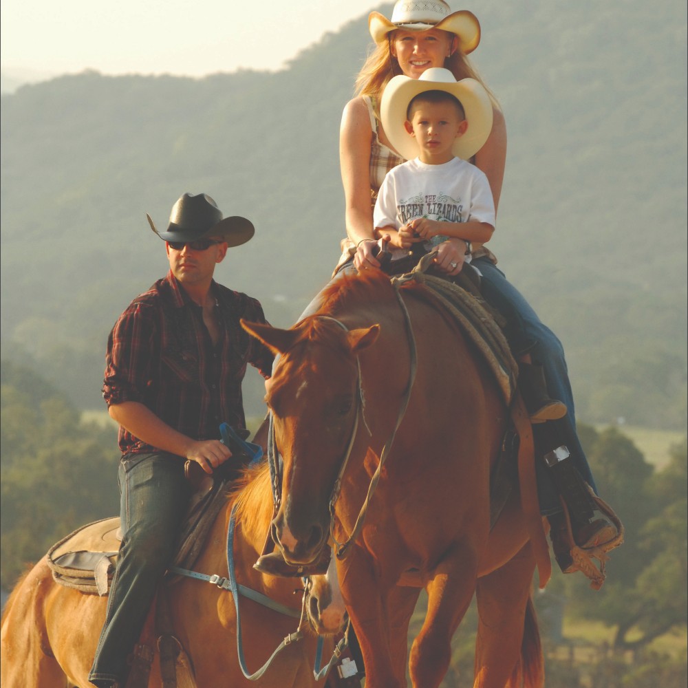 child-riding-banderas-texas