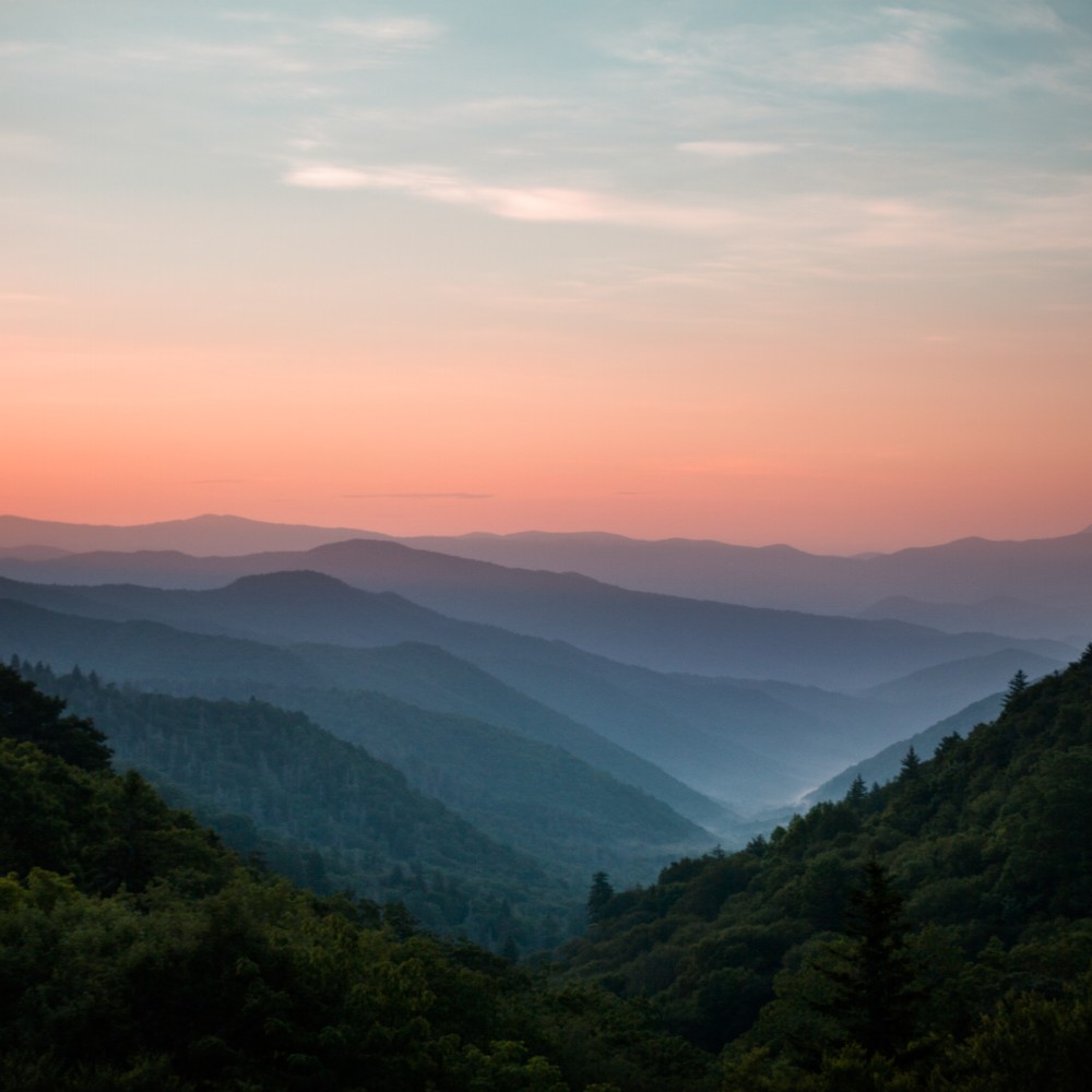 mist-great-smoky-mountains-national-park-tennessee-family-holidays