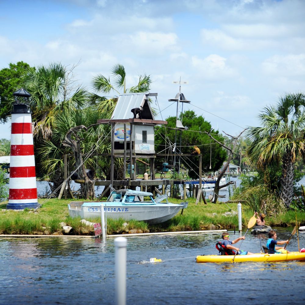 old-homosassa-monkey-island-best-florida-holiday