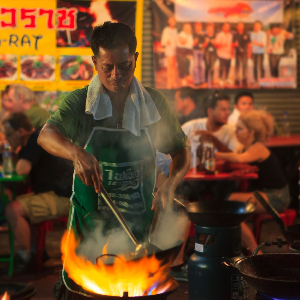 yaowarat-road-bangkok-street-food-stall