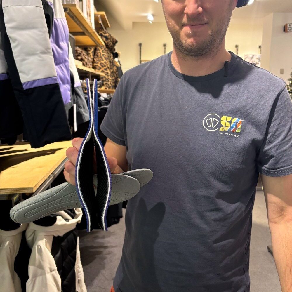 footbed-custom-ski-boot-fitting-ellis-brigham