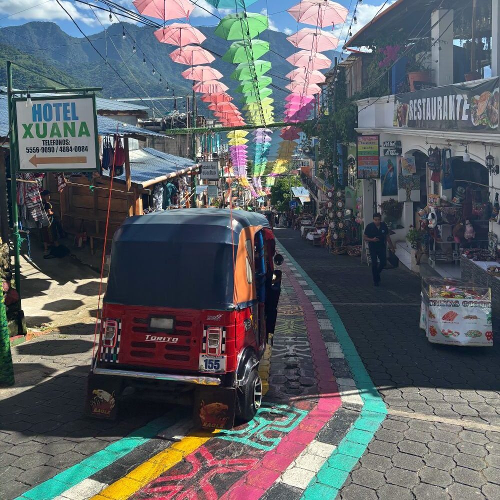 san-juan-village-family-holiday-in-guatemala