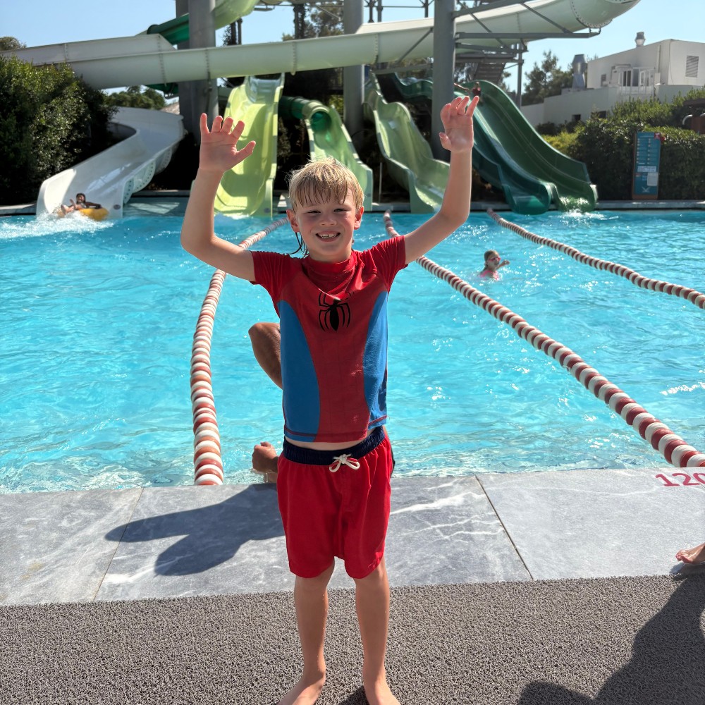 child-waterpark-all-inclusive-family-resort