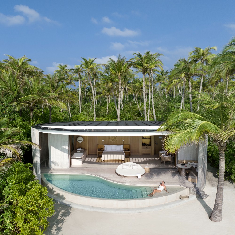 one-bedroom-beach-pool-villa