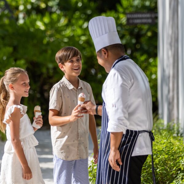 the-ritz-carlton-maldives-children-ice-cream-parlour