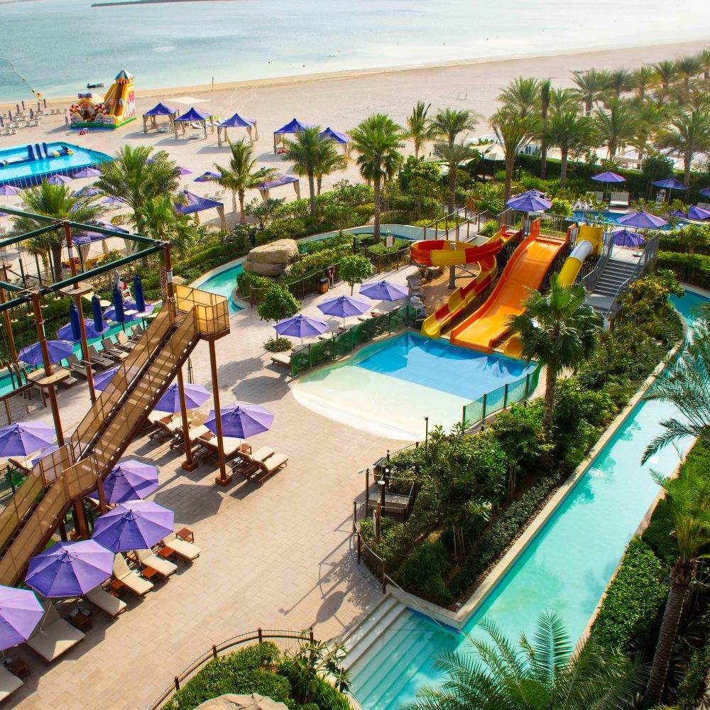 waterpark-family-holiday-in-dubai