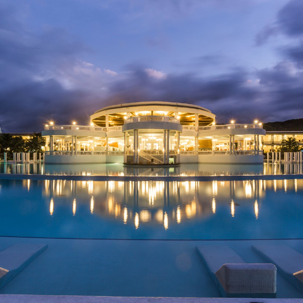 resort-family-holiday-in-jamaica