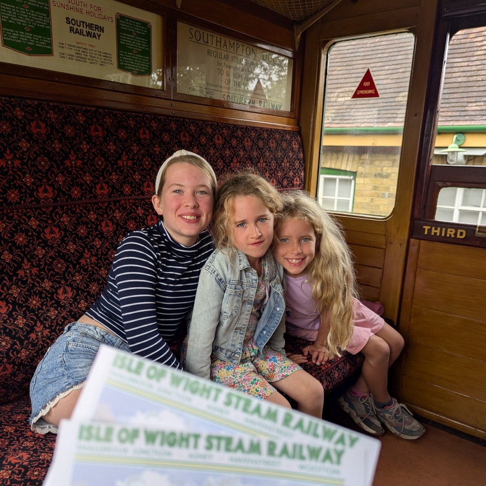isle-of-wight-steam-railway