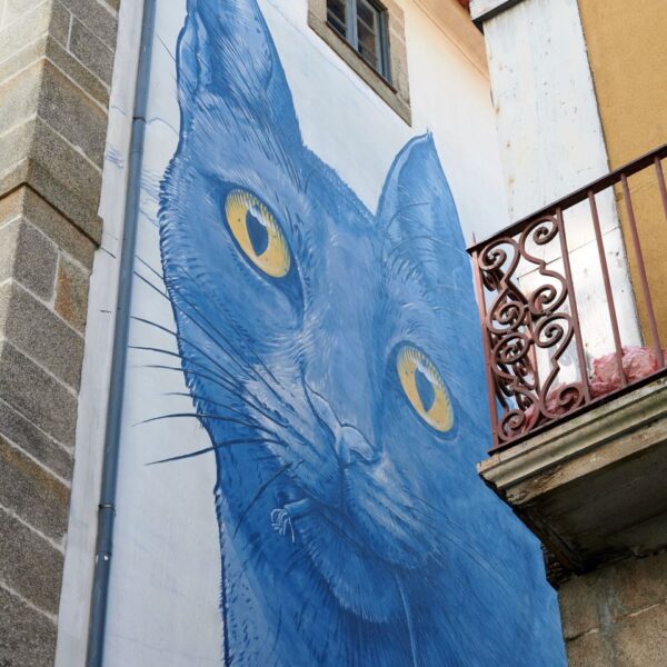 street-art-family-holiday-in-porto-rudolf-abraham