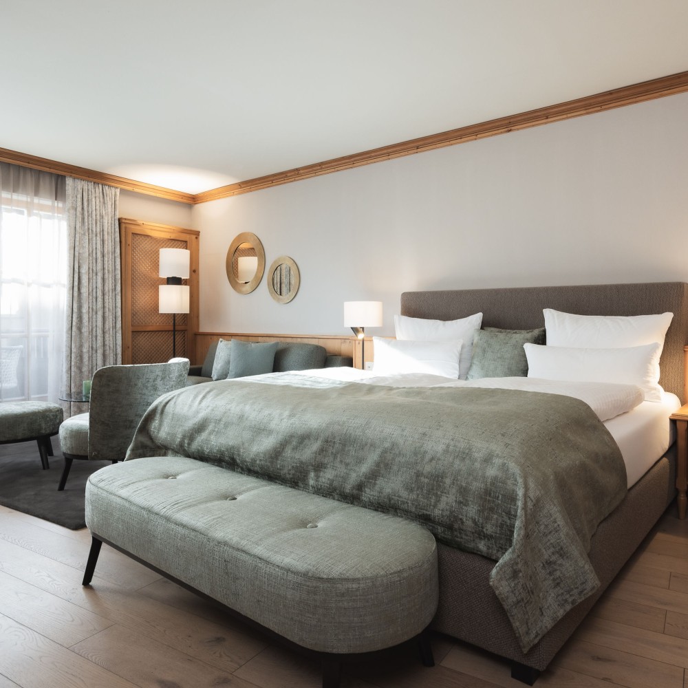 bedroom-schlosshotel-fiss-manuel-pale