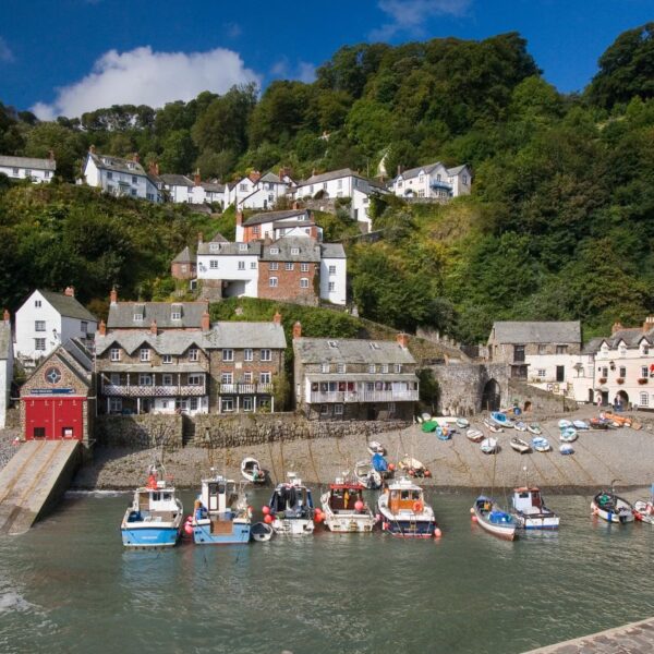 clovelly-fishing-village-devon