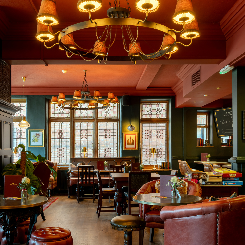 The Crown in Chertsey dining room