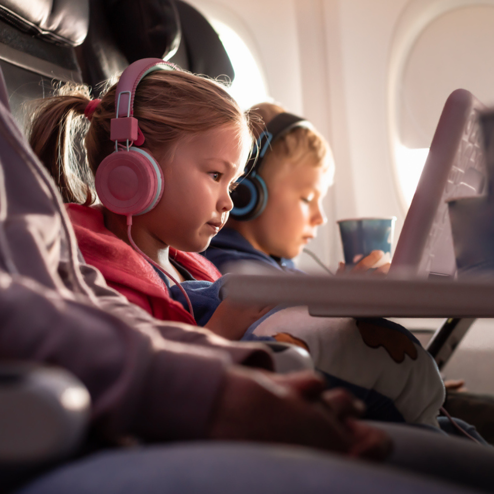 children on plane