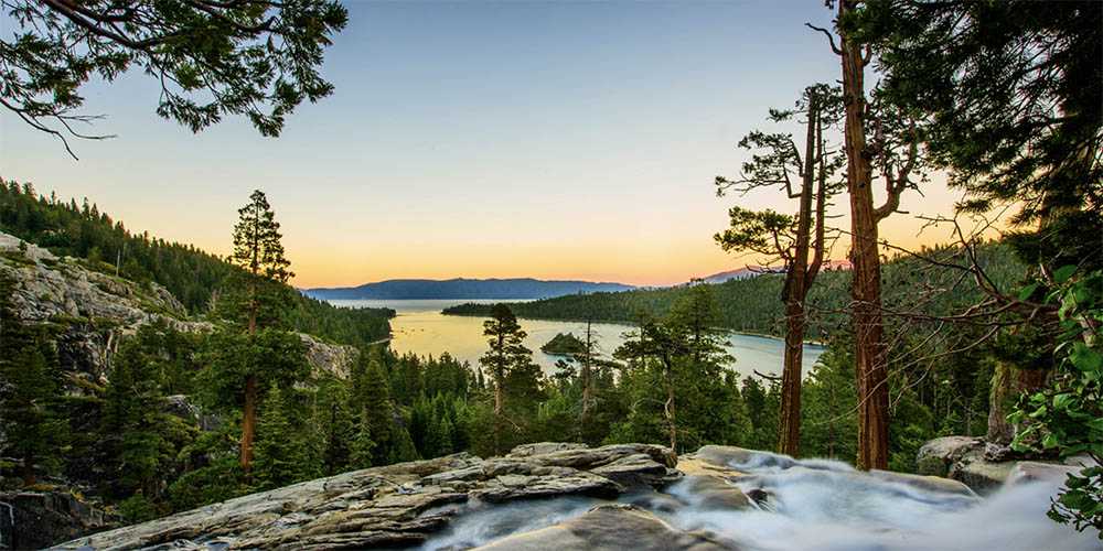 leaf peeping family road trip Lake Tahoe California