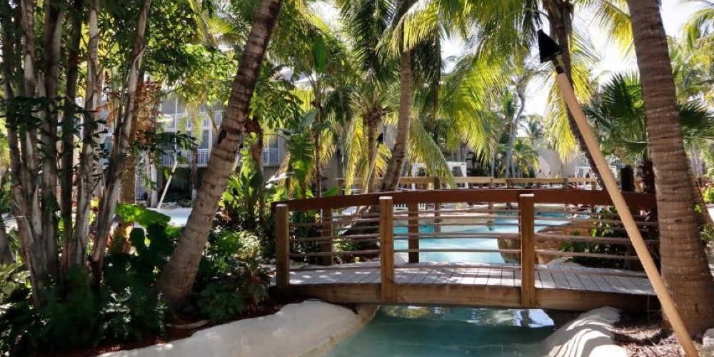 cheeca-lodge-and-spa-tropical-gardens-with-waterways-wooden-bridges-islamorada-florida-keys 