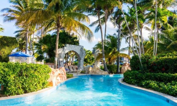 hilton-rose-hall-resort-montego-bay-jamaica-lazy-river-tropical-gardens-historic-rose-hall-estate