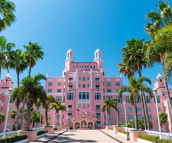 don-cesar-hotel-credit-visit-st-pete-clearwater