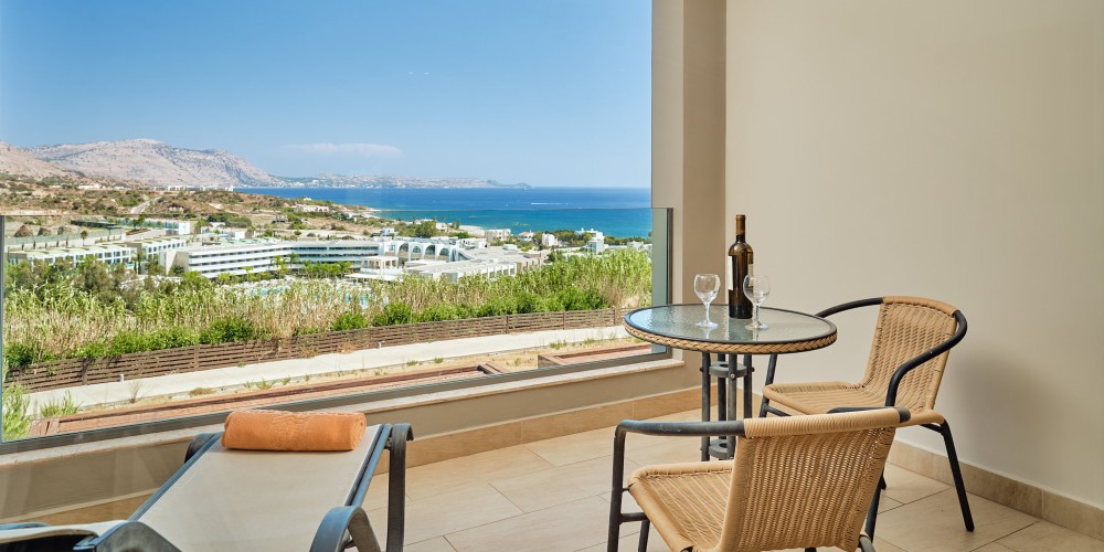 family-room-princess-sun-hotel-and-spa-rhodes