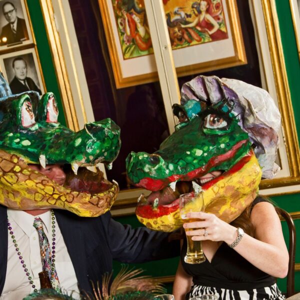 masked-revellers-new-orleans-mardi-gras