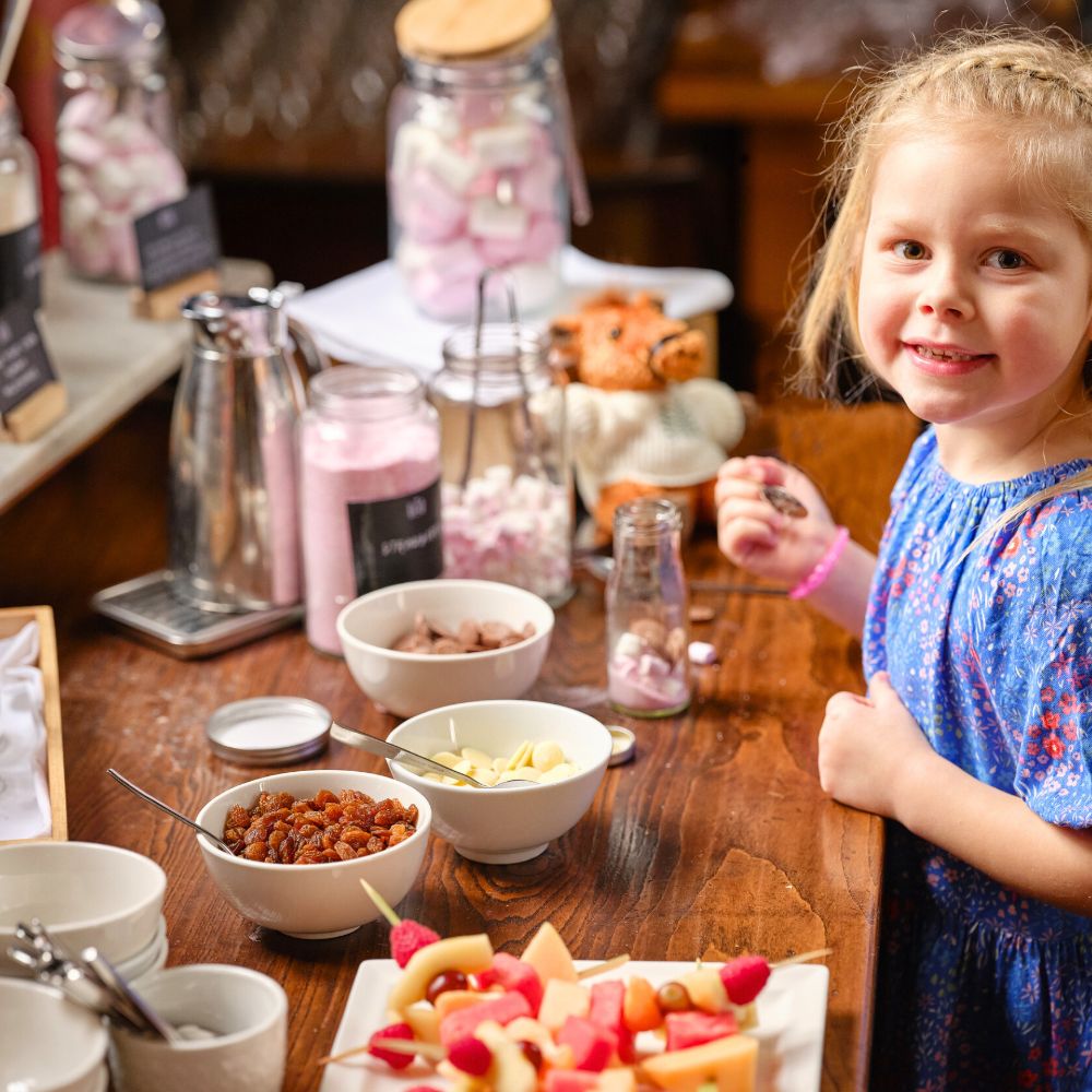 kids-breakfast-ellenborough-park-cotswolds-family-vacation