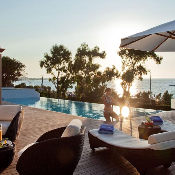 amus-hotel-deals-black-friday