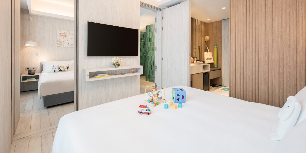 connecting-family-rooms-village-hotel-sentosa-singapore-resorts