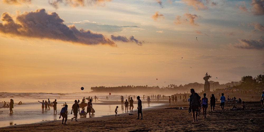 canggu-beach-sunset-crowds-bali-countries-to-visit-in-asia