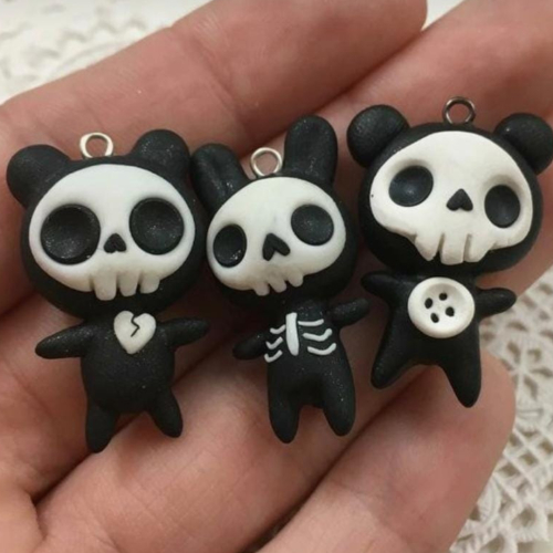 mindful-space-skeleton-clay-art-key-chains