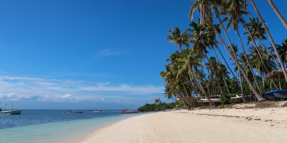 beach-siquijor-island-philippines