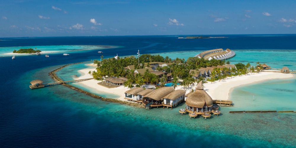 outrigger-maldives-maafushivaru-resort-aerial