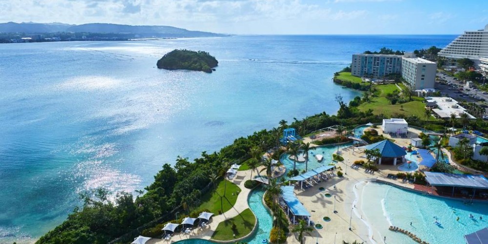 hoshino-risonare-resorts-best-guam-family-hotel