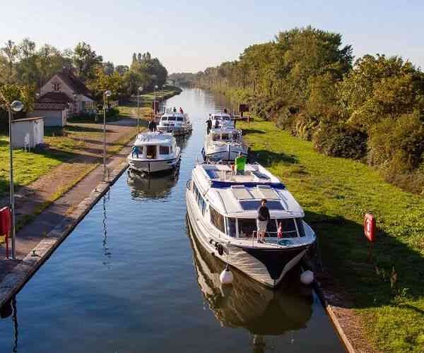 Le Boat River Charente