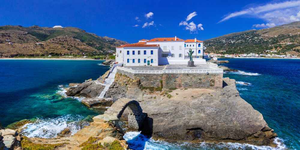 Greek island holidays: why artsy teens love the Cyclades best