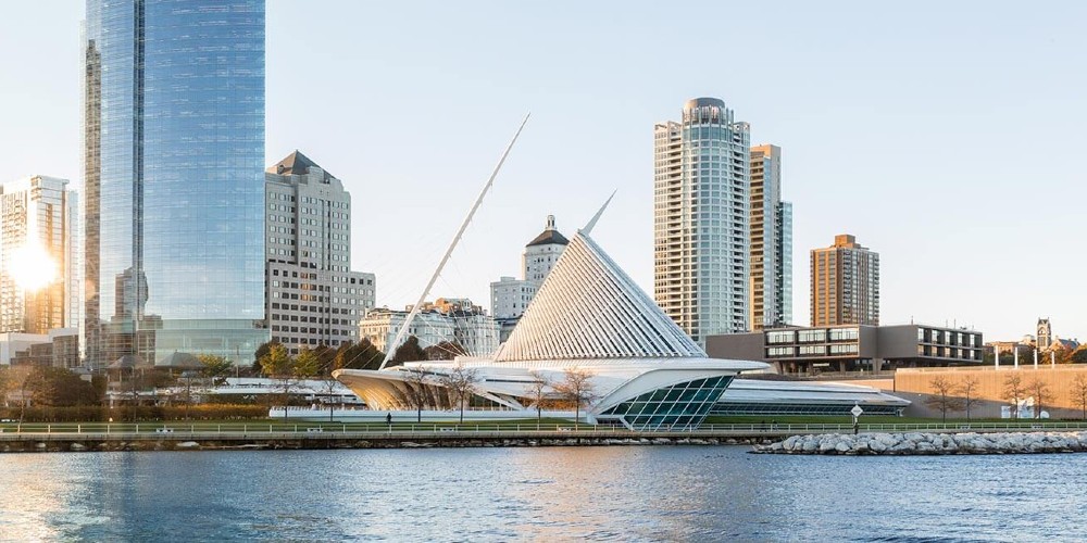 milwaukee-art-museum-wisconsin-great-lakes-tour