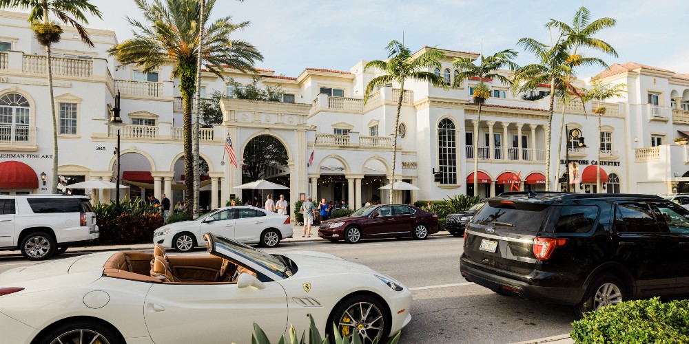 downtown-naples-florida-fifth-avenue