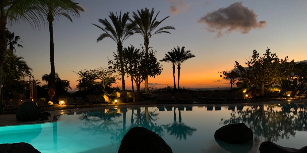 sunset-over-the-pool-the-ritz-carlton-abama