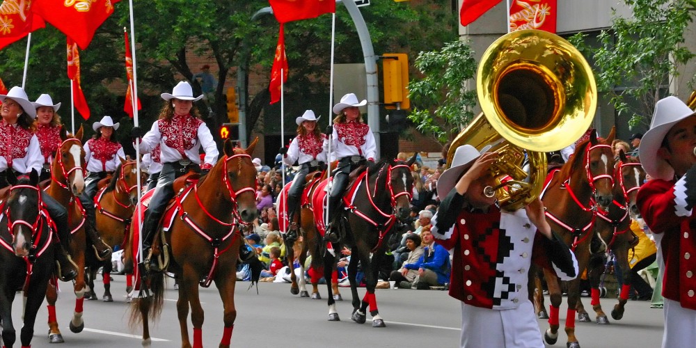 cowgirl-parade-calgary-stampede