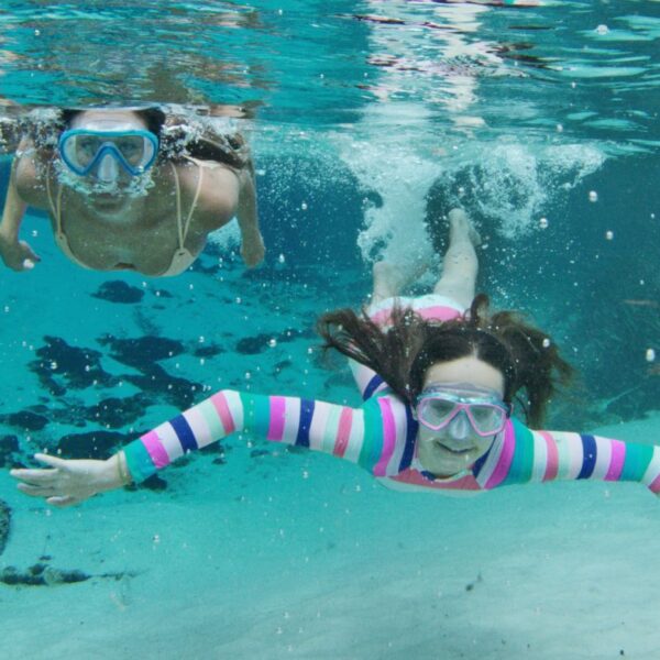 mother-daughter-snorkeling-orlando-attractions