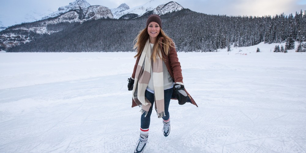 woman-skating-banff