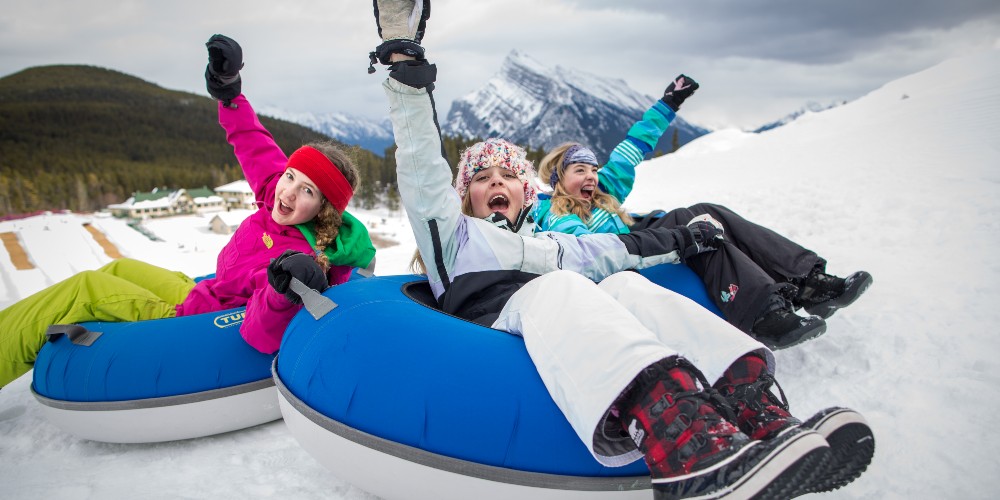 children-tubing-mt-norquay-alberta