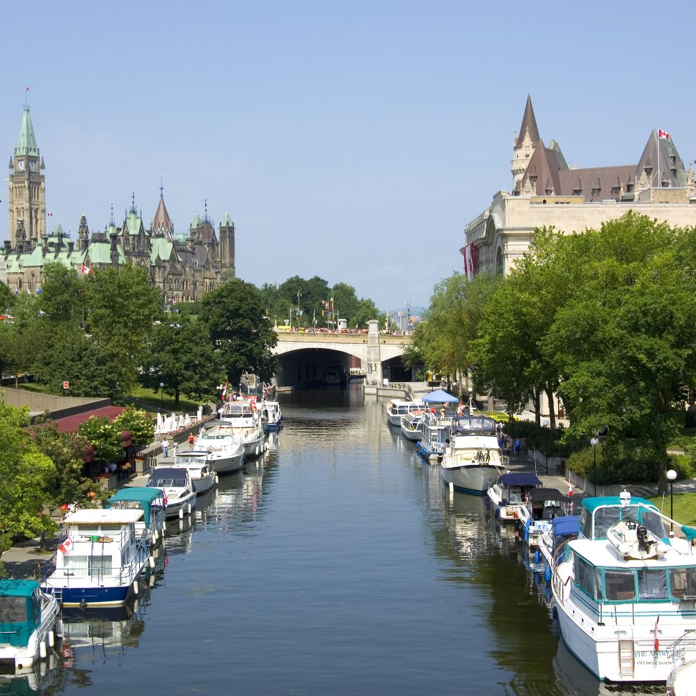 Rideau-Canal-ottawa-family-city-break